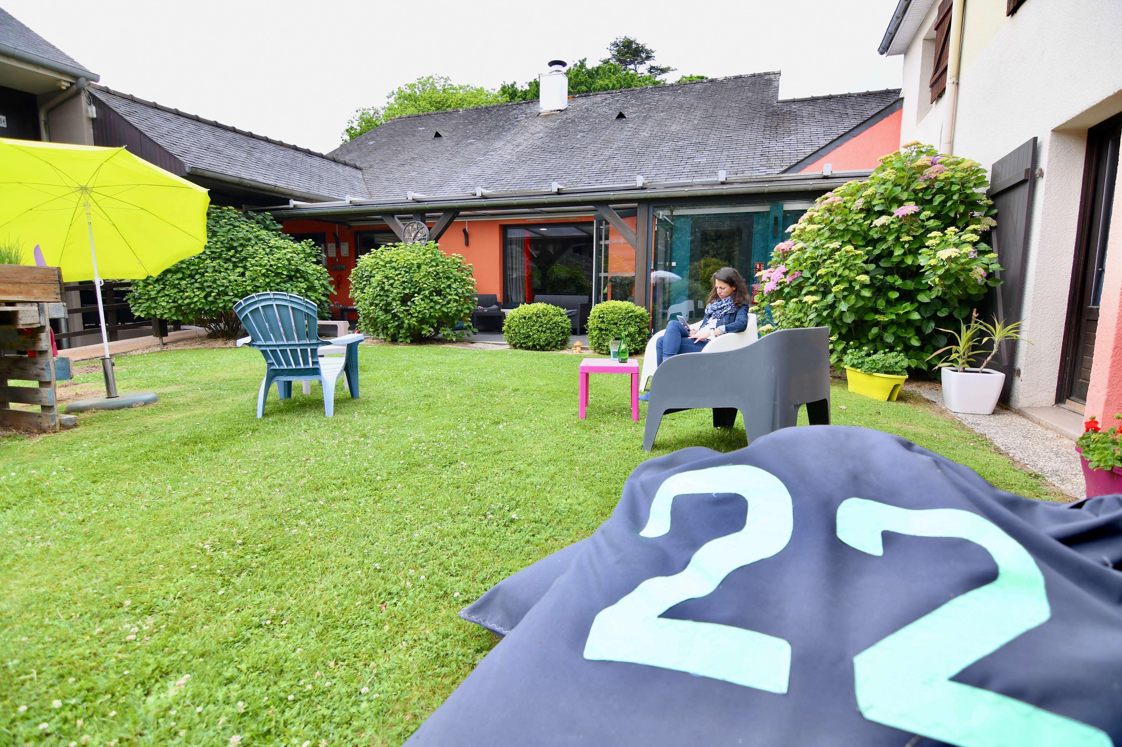 Kyriad Lannion-Perros-Guirec Exterior foto